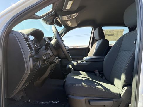 New 2026 RAM 2500 Tradesman AWD/4WD image 10