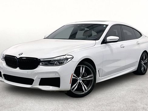 Used 2019 BMW 640i Gran Turismo xDrive w/ M Sport Package AWD/4WD image 11