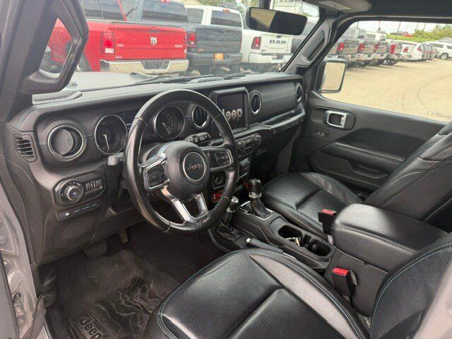 Used 2021 Jeep Wrangler Unlimited Rubicon 4xe w/ Safety Group AWD/4WD image 14