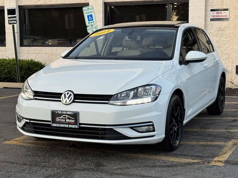Used 2019 Volkswagen Golf SE FWD image 16