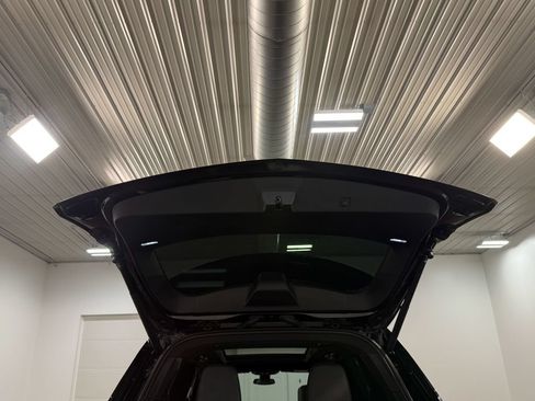 Used 2024 Cadillac XT6 Sport w/ LPO, Floor Liner Package AWD/4WD image 76