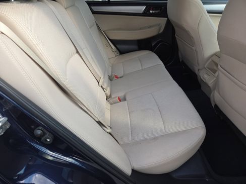 Used 2018 Subaru Outback 2.5i Premium image 22