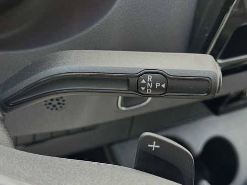 Used 2024 Mercedes-Benz Sprinter 2500 image 21