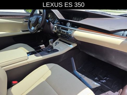 Used 2017 Lexus ES 350 w/ Premium Package FWD image 9