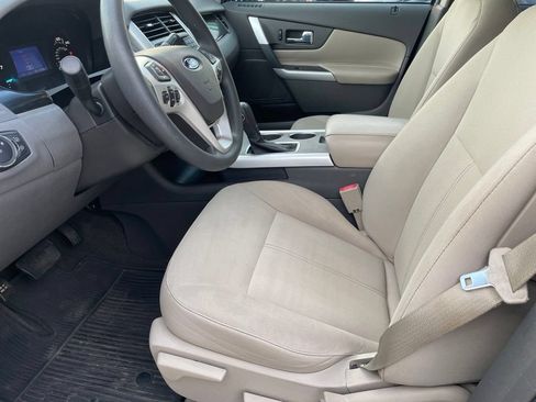 Used 2013 Ford Edge SE FWD image 9