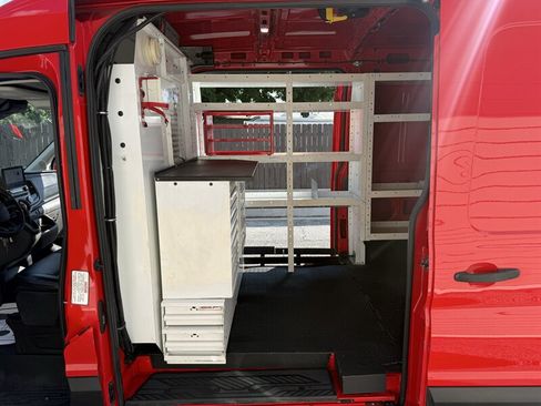 Used 2020 Ford Transit 250 Medium Roof RWD image 27