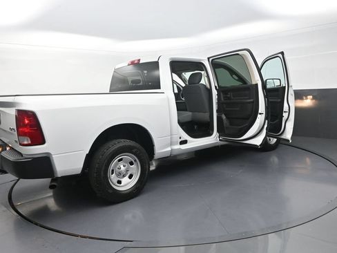 Used 2019 RAM 1500 Tradesman w/ Popular Equipment Group AWD/4WD image 37