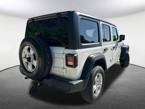 Used 2018 Jeep Wrangler Unlimited Sport S AWD/4WD image 14