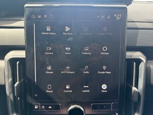 Used 2025 GMC Acadia Elevation FWD image 25