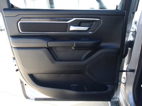 Used 2024 RAM 1500 Big Horn AWD/4WD image 39