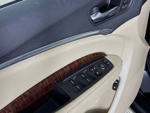 Used 2020 Acura MDX FWD image 17