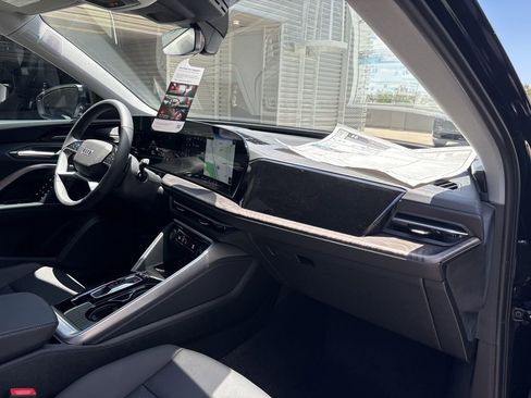 New 2025 Audi Q5 Premium Plus image 13