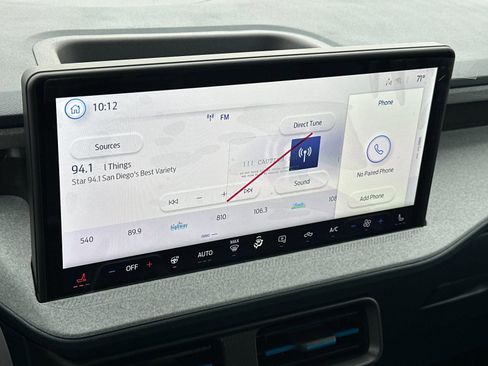 New 2025 Ford Maverick XLT w/ XLT Luxury Package image 18