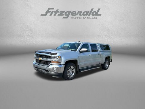 Used 2017 Chevrolet Silverado 1500 LT w/ All Star Edition AWD/4WD image 3