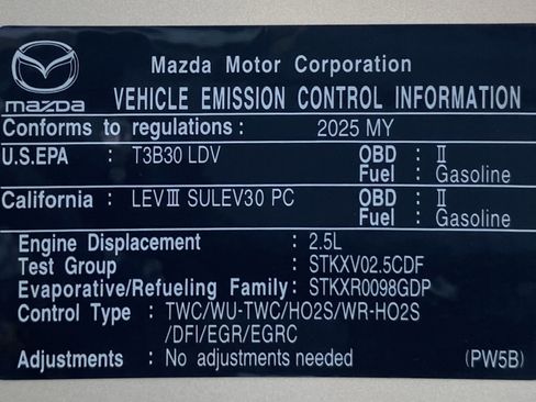 New 2025 MAZDA MAZDA3 s image 29