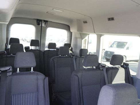 Used 2019 Ford Transit 350 XLT image 9
