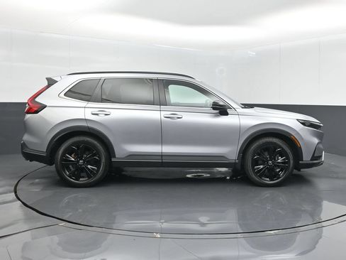 Used 2023 Honda CR-V Sport Touring image 5