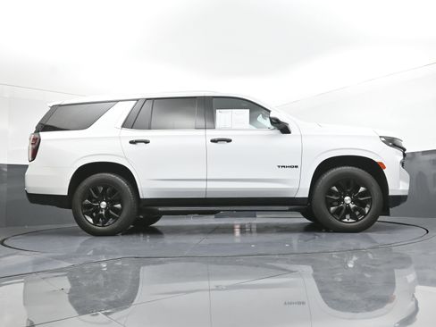 Used 2023 Chevrolet Tahoe LT w/ Luxury Package AWD/4WD image 36