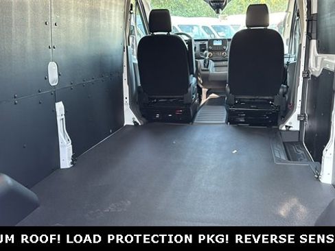 New 2025 Ford Transit 250 148 Medium Roof w/ Load Area Protection Package image 31