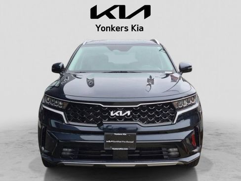Certified 2023 Kia Sorento EX AWD/4WD image 3