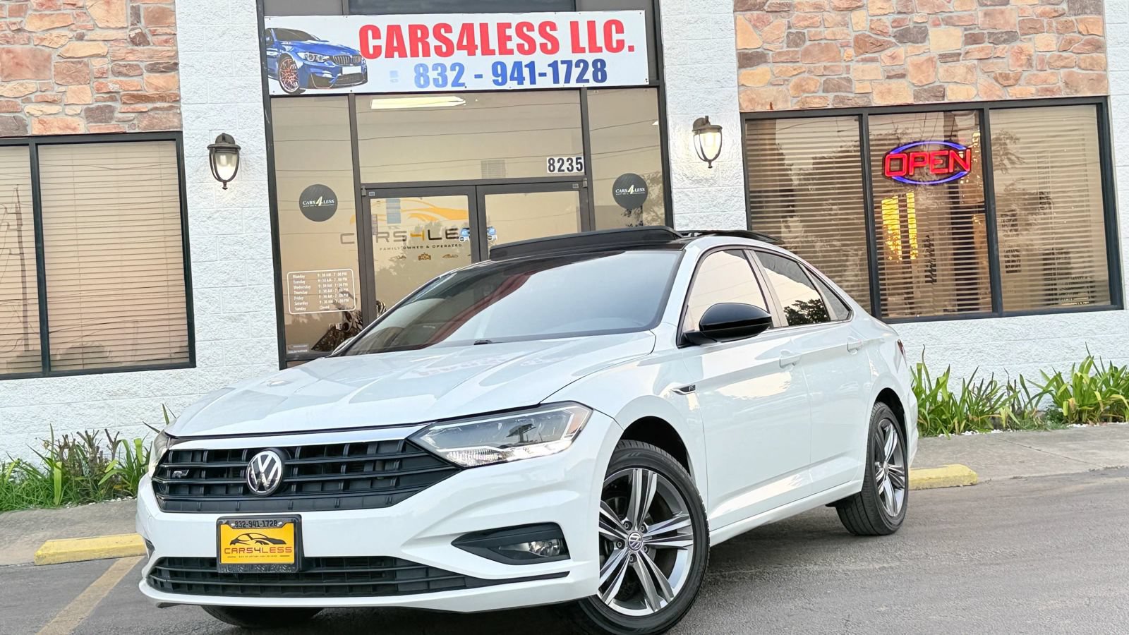 Used 2019 Volkswagen Jetta R-Line FWD image 5