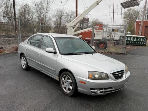 Used 2005 Hyundai Elantra GLS image 8