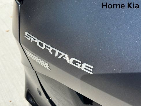 New 2026 Kia Sportage SX image 8