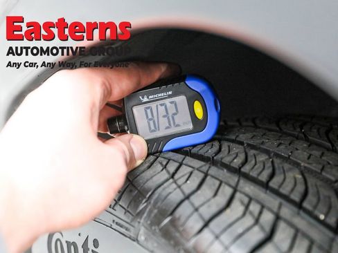 Used 2021 Jeep Cherokee Limited image 26