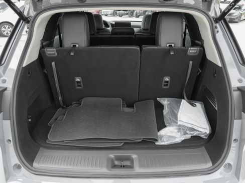 Certified 2026 INFINITI QX60 Luxe w/ Cargo Package FWD image 41