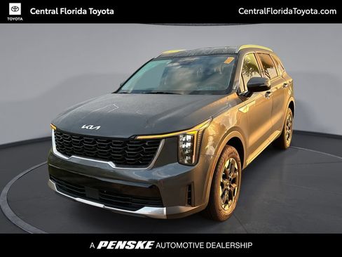 Used 2024 Kia Sorento S AWD/4WD image 1