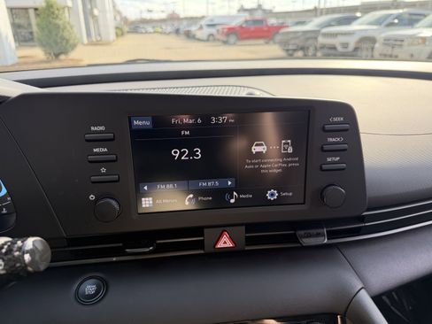 New 2026 Hyundai Elantra Sport FWD image 31