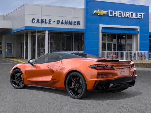 New 2026 Chevrolet Corvette E-Ray w/ Stealth Interior Trim Package AWD/4WD image 3