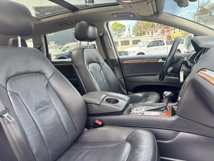 Used 2015 Audi Q7 3.0T Premium w/ Technology Package AWD/4WD image 37