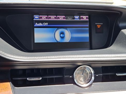 Used 2014 Lexus ES 350 w/ Premium Package FWD image 12
