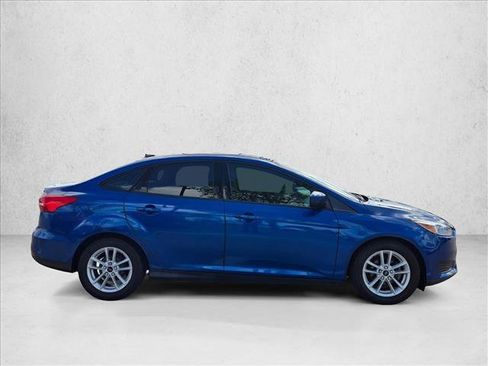 Used 2018 Ford Focus SE image 4