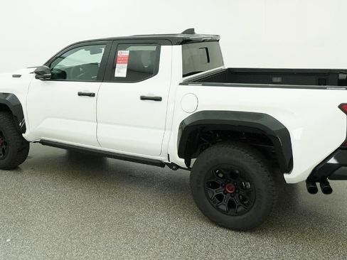 New 2026 Toyota Tacoma TRD Pro AWD/4WD image 4