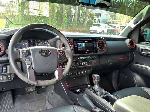Used 2019 Toyota Tacoma TRD Pro image 17