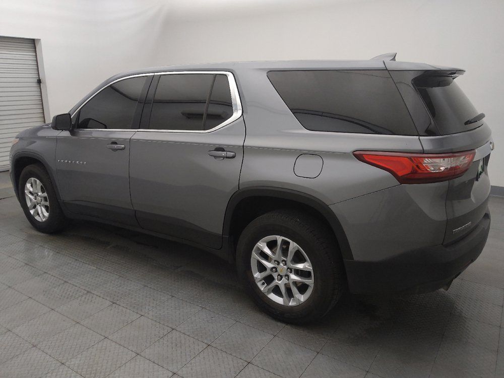 Used 2021 Chevrolet Traverse LS FWD image 3