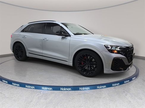 New 2026 Audi SQ8 Prestige image 4