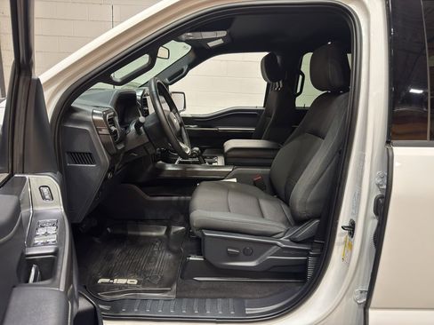 Used 2024 Ford F150 XLT w/ XLT Black Appearance Package image 16