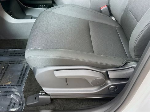 New 2025 Hyundai Santa Fe SE image 18