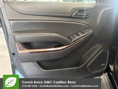 Used 2015 GMC Yukon SLT AWD/4WD image 10