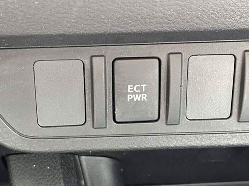 Used 2023 Toyota Tacoma SR AWD/4WD image 26