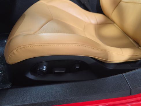 Used 2026 Chevrolet Corvette Stingray Preferred Cpe w/ Z51 Performance Package image 26