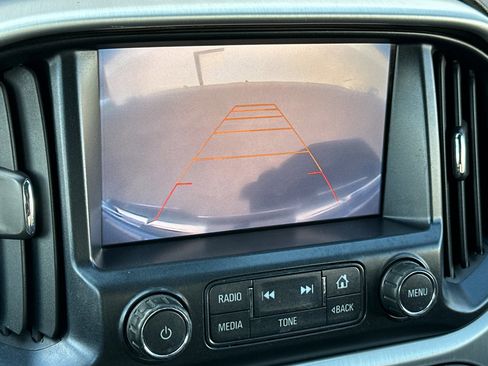 Used 2016 GMC Canyon SLT w/ Driver Alert Package image 26