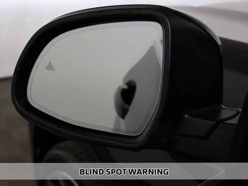 Used 2023 BMW X4 xDrive30i w/ Convenience Package image 6