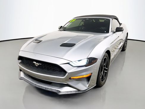Used 2023 Ford Mustang Premium image 10