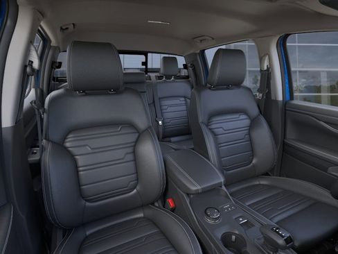 New 2025 Ford Ranger Lariat w/ FX4 Off-Road Package image 10