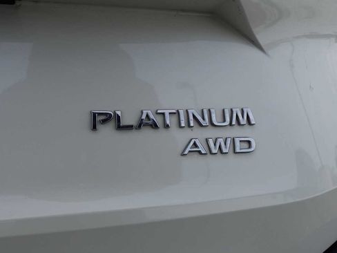 Used 2021 Nissan Rogue Platinum image 22