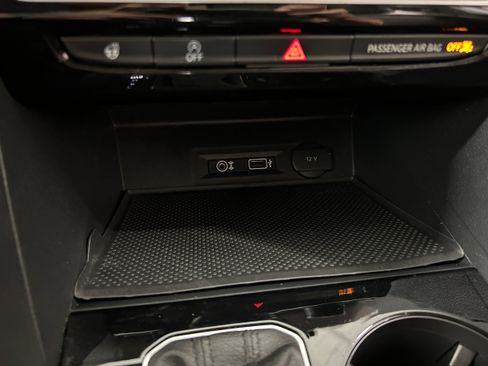 Used 2019 Volkswagen Atlas SEL Premium AWD/4WD image 11